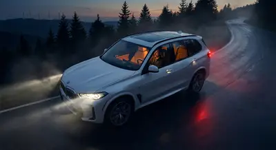 2025 BMW X5 xDrive50e Review: Tech-Heavy SUV with Serious Real-World Pace