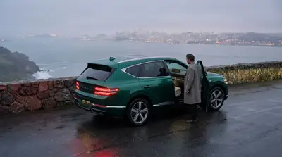 2025 Genesis GV80 Review: Quiet Luxury That Challenges the Classics