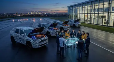 Tech Alliances, Hybrids, and Software: How SUV Makers Are Quietly Redrawing the Map